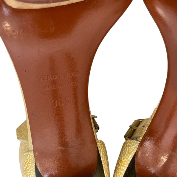 Lanvin Ankle Strapped Heels - Picture 12 of 14